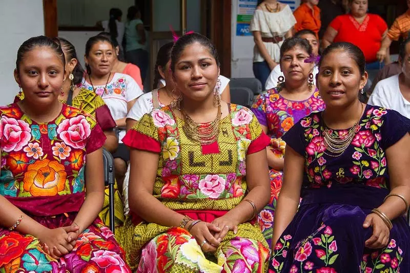 فرهنگ و زبان در السالوادور