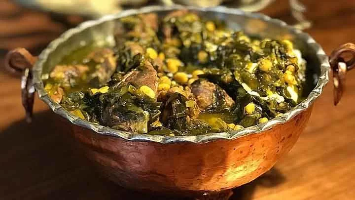 طرز تهیه آش قلیه گیلانی با اصیل ترین روش بسیار خوشمزه