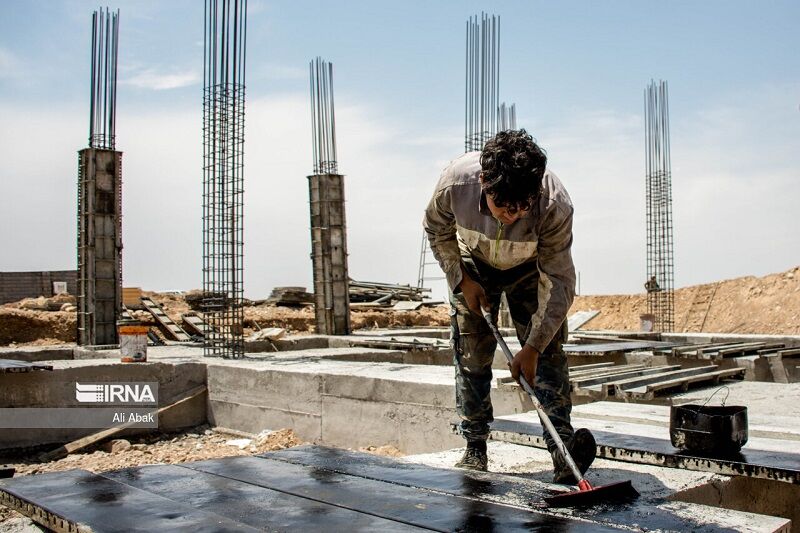 🏗️ رونق ساختوساز در اصفهان؛ صدور ۳۷۷۵ پروانه ساختمانی در سال ۱۴۰۳