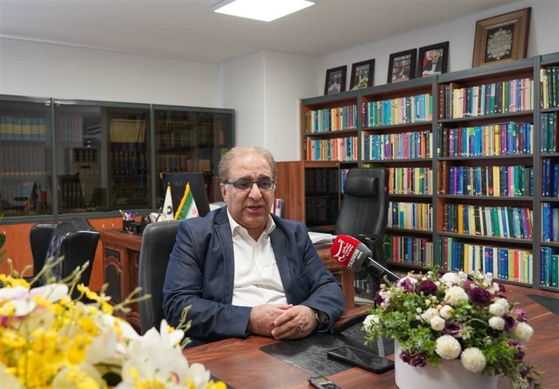 بازبینی دروس و انتخاب متون جدید در مرکز نشر دانشگاهی