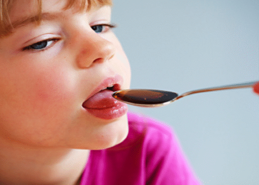 هشدار درباره خطرات مصرف گیاهان دارویی برای کودکان