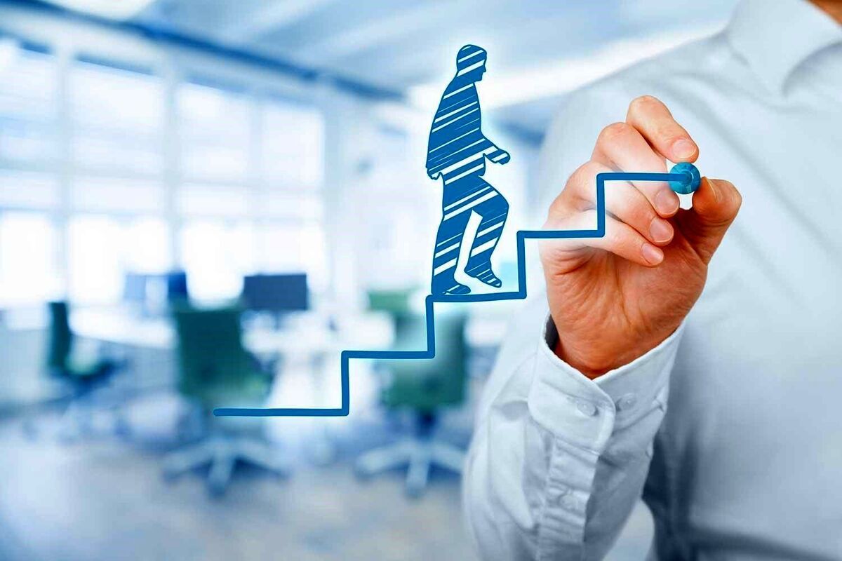 حلقه‌های کار و کسب: اولین قدم ها برای آغاز یک فعالیت اقتصادی در ایران کدامند؟