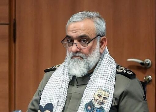 سردار نقدی: روز اول جنگ در قرارگاه بودیم و یگان‌ها اصرار داشتند به شلیک زودتر موشک‌ها (فیلم)