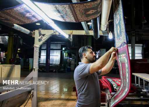 معینی خواستار شد: لزوم افزایش صادرات فرش ماشینی کاشان