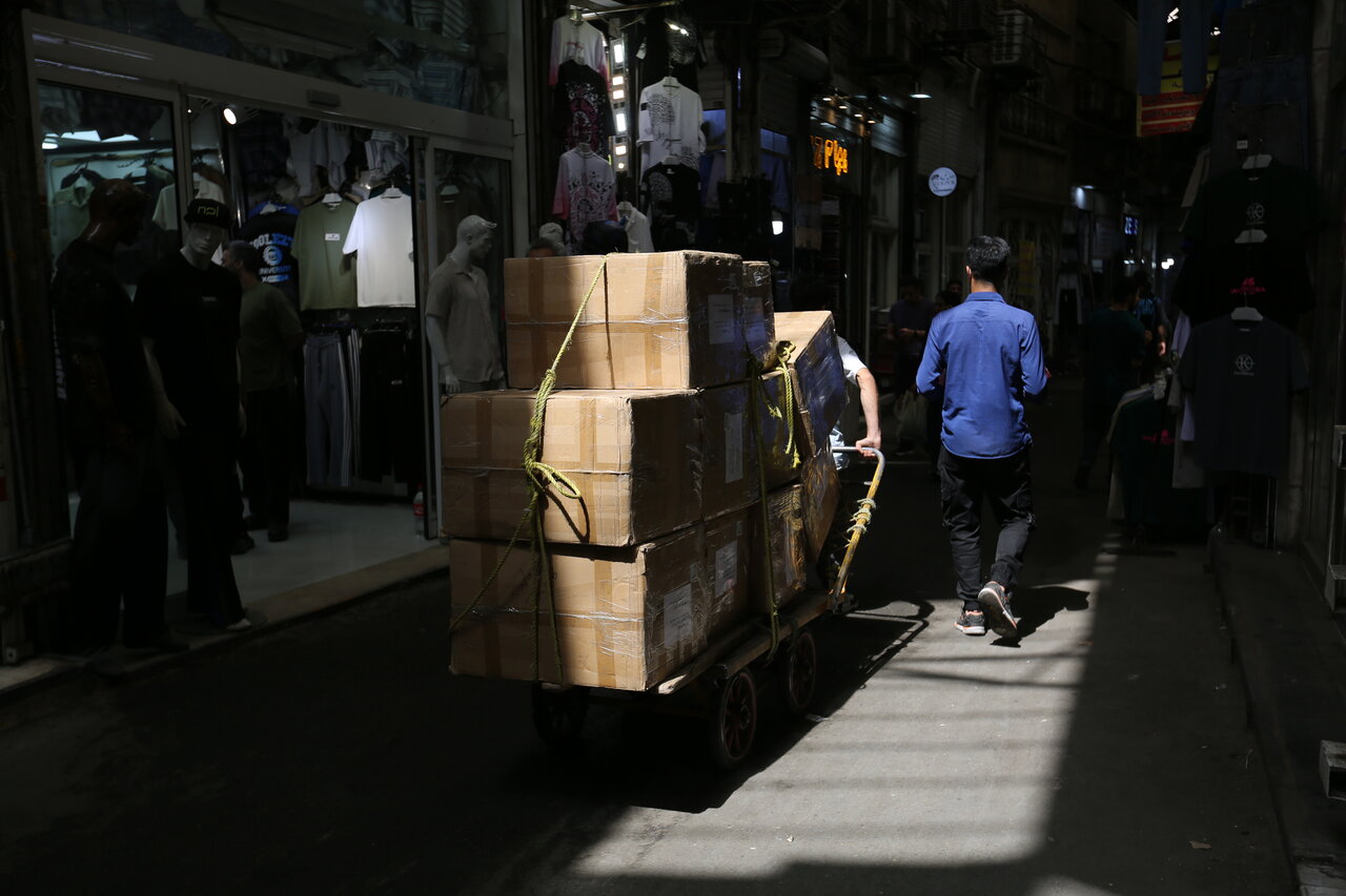 ماجرای دروغ‌های سریالی درباره درآمد باربرها از کجا کلید خورد؟