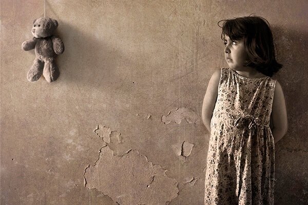 هومنیان: ۳۱ کودک بدسرپرست در استان یزد به آغوش خانواده بازگشتند