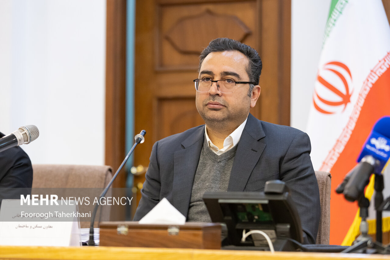 تحویل ۷۵ هزار واحد مسکونی حمایتی به متقاضیان در ایام دهه فجر