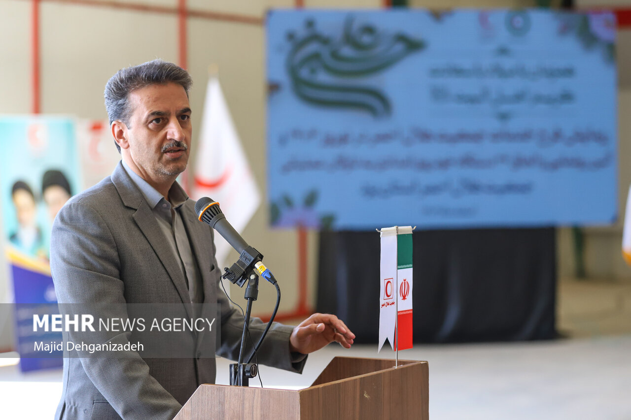 طلایی مقدم خواستار رفع موانع سرمایه‌گذاری شهری در یزد شد