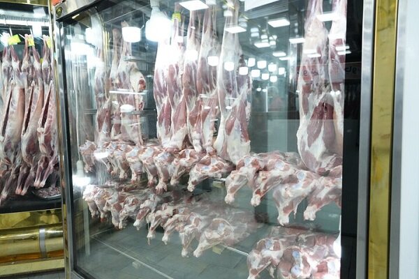 برادری: تلاطم بازار ارز، عامل گرانی گوشت گوساله در تهران