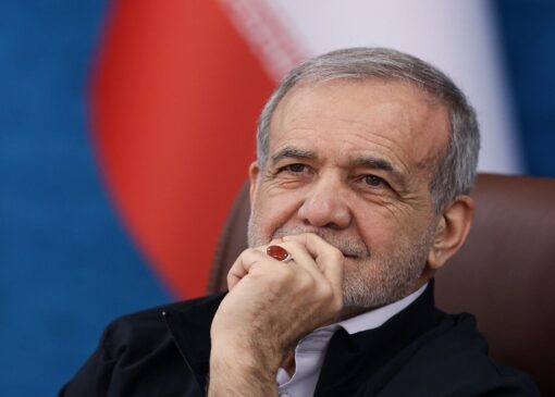 پزشکیان: تیمی تخصصی در دولت مأمور تسهیل صادرات محصولات پتروشیمی شده