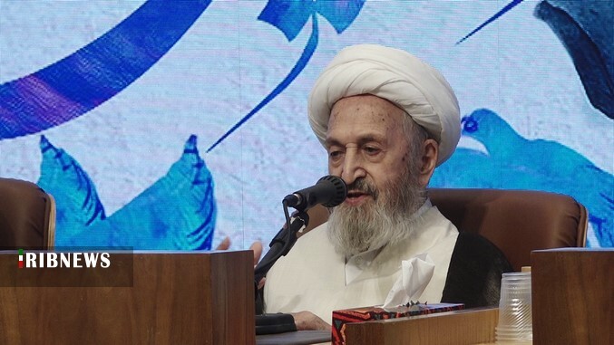 میرزای نائینی مفسر، فقیه و مبتکر حوزههای علمیه