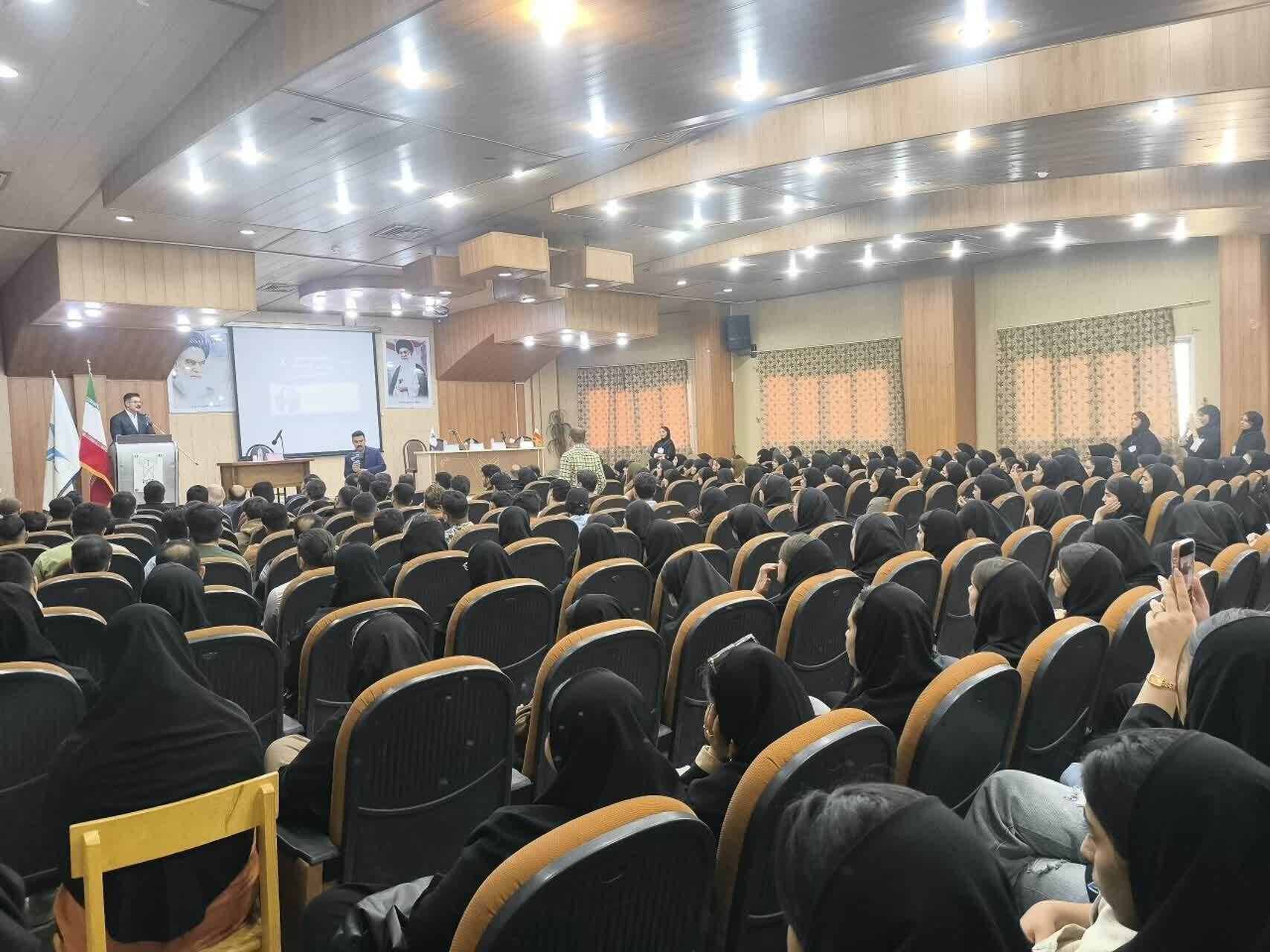 برگزاری همایش علمی بررسی آسیب‌های اجتماعی در بوکان