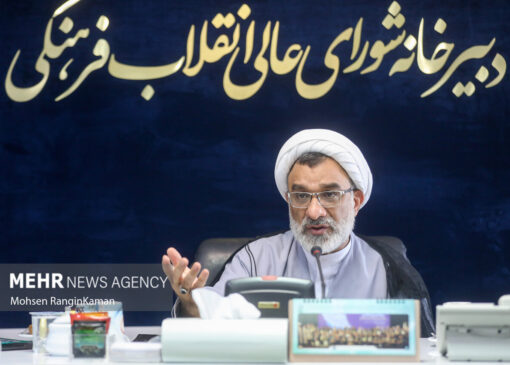 دانشگاه‌ها باید برای حل چالش‌های تهران درگیر نظام مسائل استان شوند