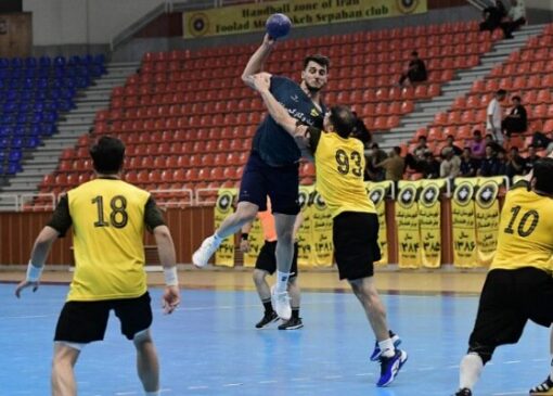 هفته چهارم لیگ برتر هندبال مردان با صعود استقلال به رده دوم آغاز شد