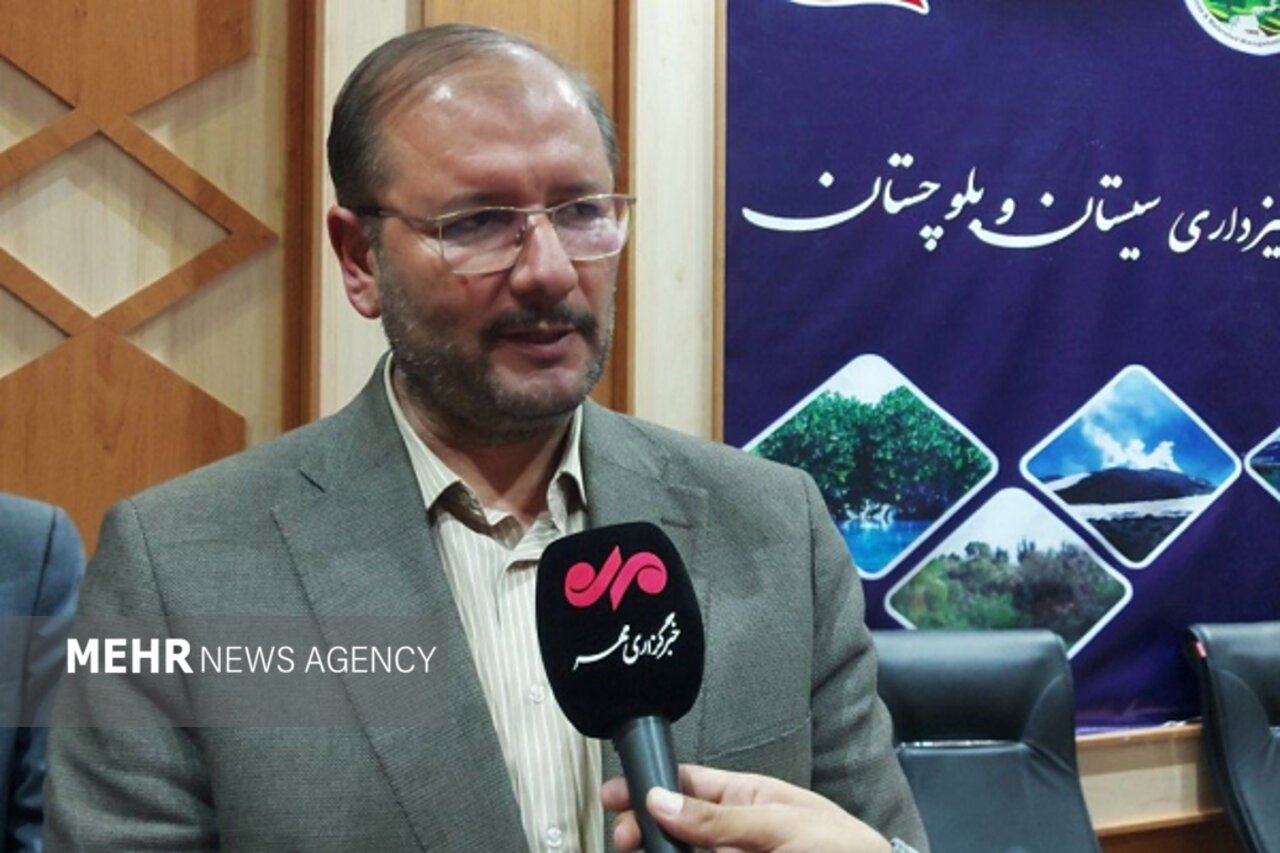 وحید: اجرای بزرگ‌ترین طرح مدیریت جامع سرزمین در سیستان آغاز شد