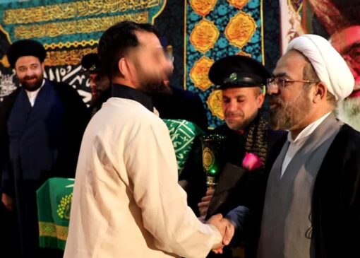 آزادی 9 زندانی قمی با توسل به نام حضرت موسی مبرقع (ع)