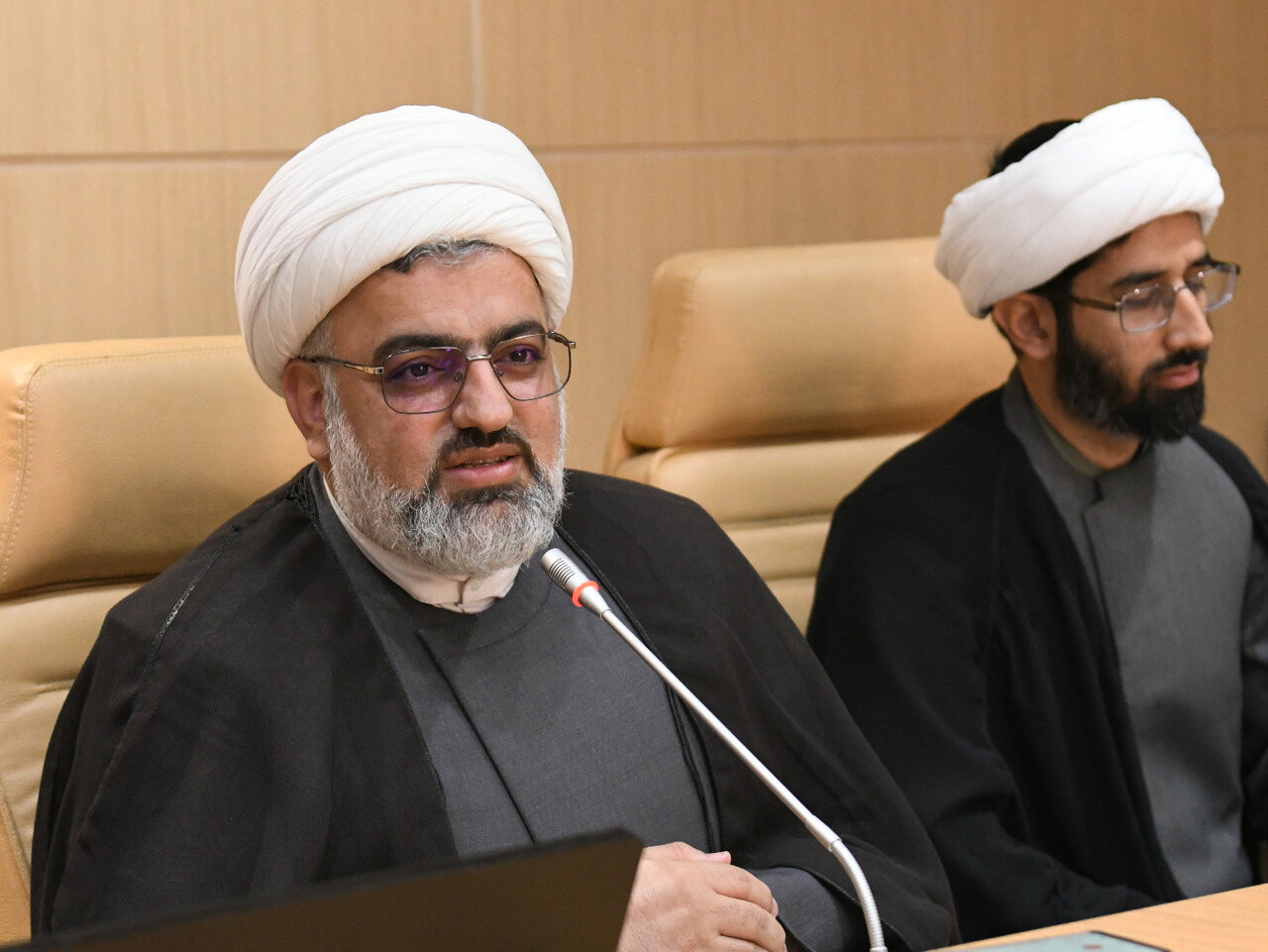 حجتالاسلام ولدان خواستار ترویج نور قرآن در جامعه فارس شد