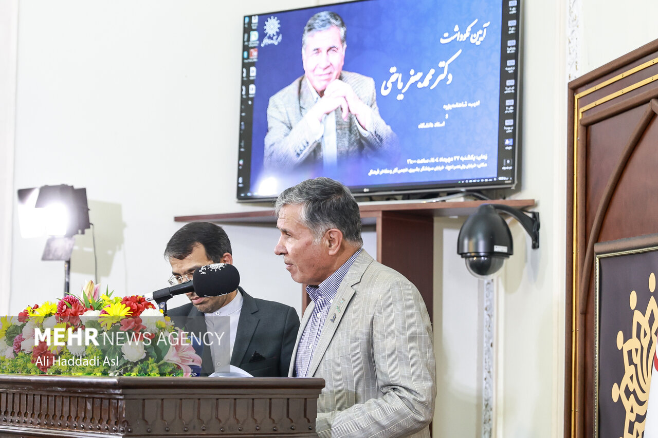 یاحقی تجسم و پیوند دانایی، نجابت خراسانی و وظیفه شناسی ایرانی است