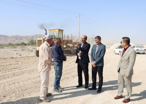 فرماندار دشتی: تسریع در اتمام محور خورموج – لاور مطالبه جدی مردم است