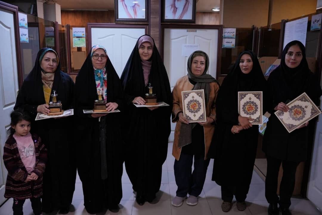 برگزیدگان سومین رویداد روایتنویسی «چای روضه» معرفی شدند