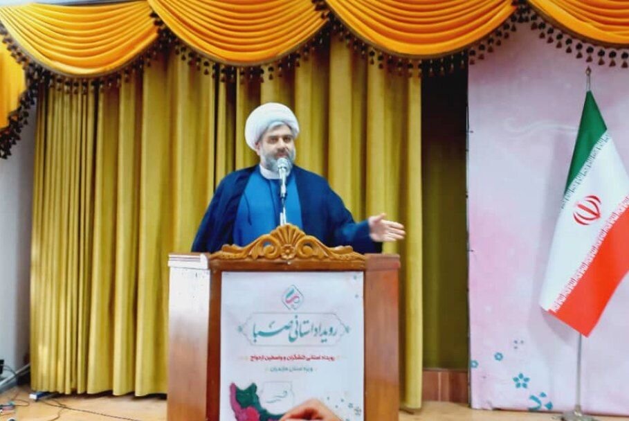 حجت الاسلام شریف تبار: واسطهگری و کنشگری در حوزه ازدواج مهم است