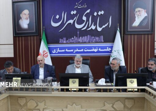 استاندار تهران: هیچ مانعی نباید سد راه نهضت مدرسه‌سازی در قرچک شود