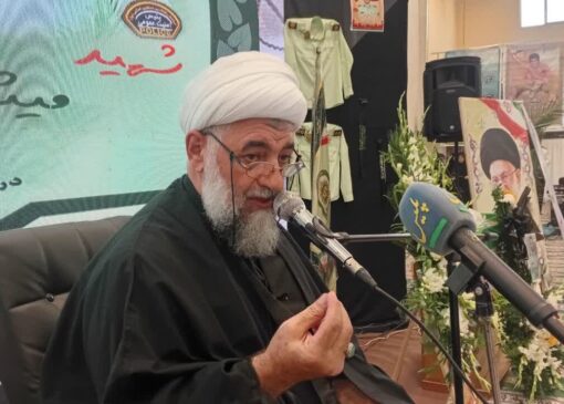 علم‌الهدی: خون شهیدان امنیت ضامن آرامش امروز جامعه است