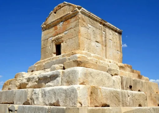 چرا روز «کوروش» در تقویم نداریم؟