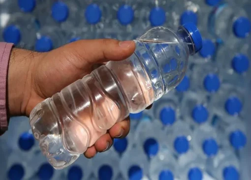 تأیید سلامت آب معدنی ایرانی؛ اتهام مرگ دو شهروند عمانی رد شد