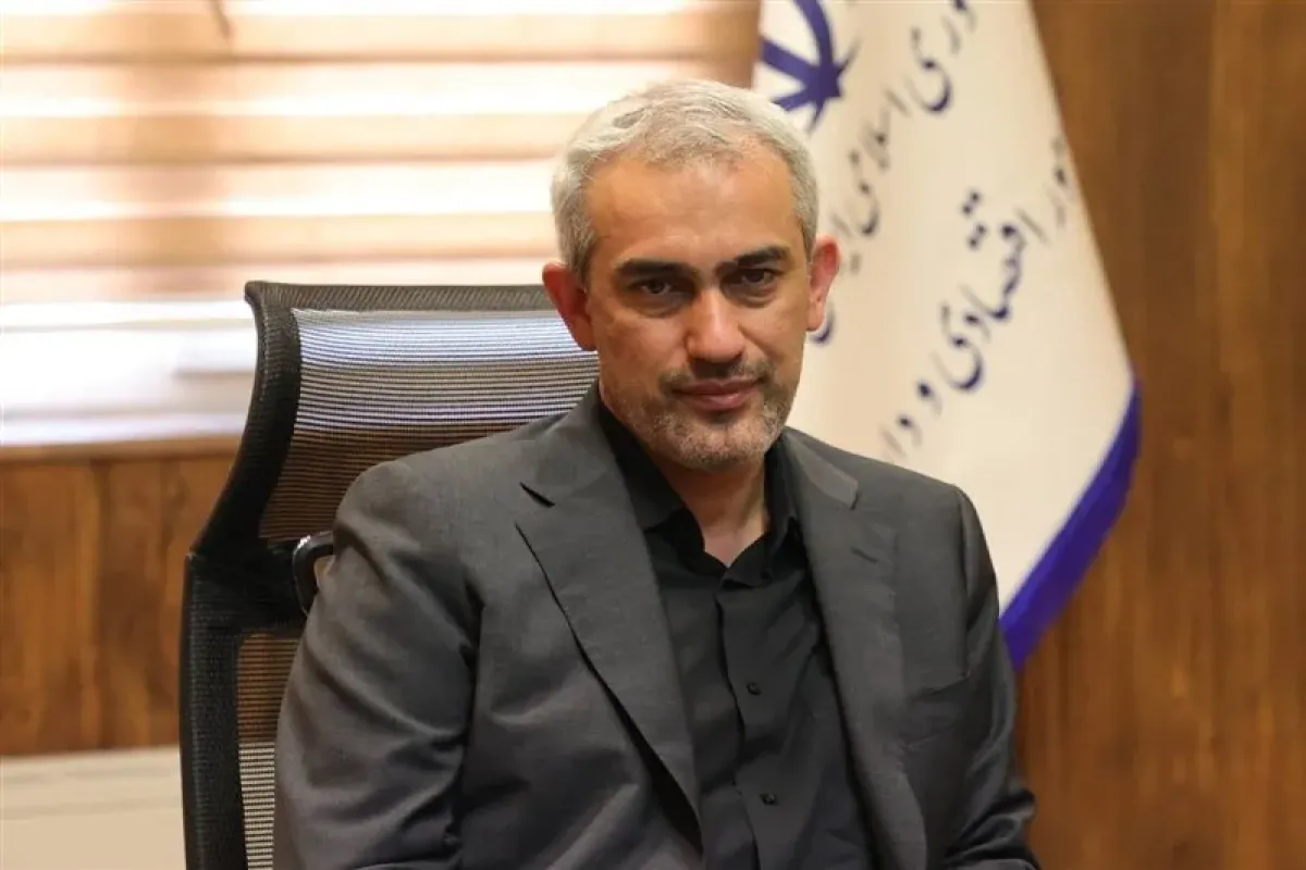 وزیر اقتصاد: مناطق آزاد باید محور انتقال فناوری و توسعه صادرات باشند