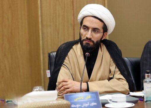 فهم بیشتر دانش آموزان از مفهوم اقتدار با توزیع بسته‌های ایرانمون