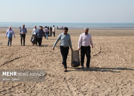 پاکسازی سواحل نیازمند مشارکت عمومی و فرهنگ‌سازی است