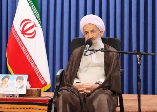 آیت الله لائینی: ترویج اعتکاف نیازمند نگاه واحد خانواده و جامعه است