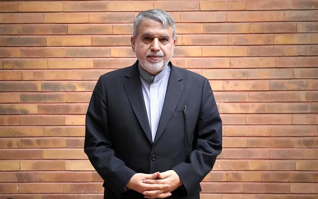 ساخت و ساز در کنار کاخ گلستان متوقف شد