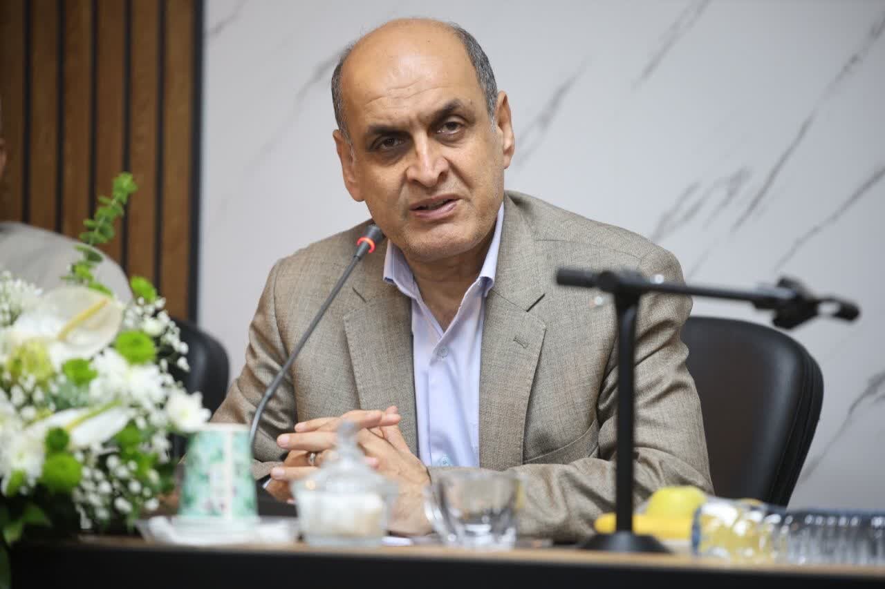 حق شناس: تأمین اجتماعی نقش مؤثری در رونق تولید دارو در کشور دارد