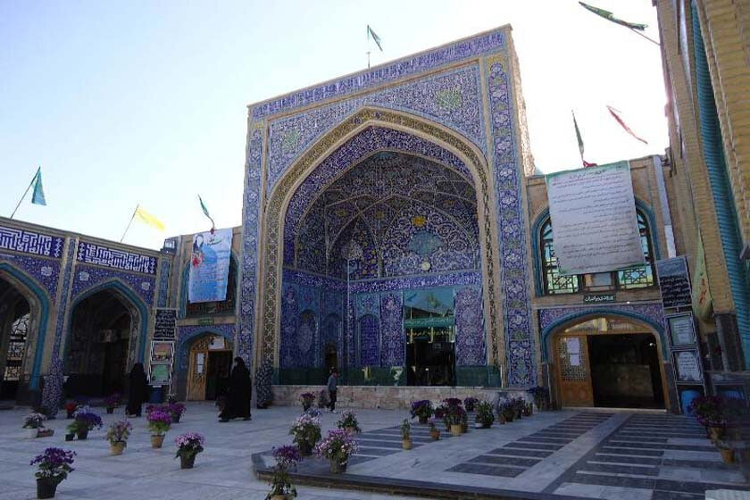 ساماندهی صحن جنوبی حرم یحیی بن موسی (ع) در سمنان