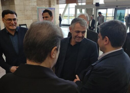 معاون وزیر راه و شهرسازی وارد اردبیل شد