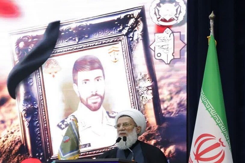 ملت ایران در ۸ سال دفاع مقدس با تکیه بر مبانی قرآنی به پیروزی رسید