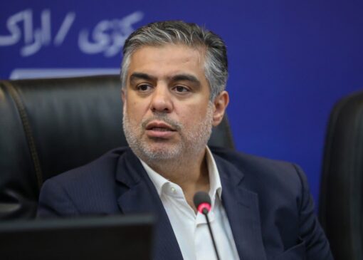 سرمایه‌گذاری در پروژه‌های توسعه‌ای باید از محل منابع مالی بازگشتی باشد