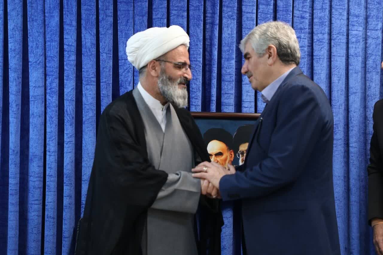 تأکید نماینده ولی فقیه در سمنان بر بومیسازی رشتههای دانشگاهی