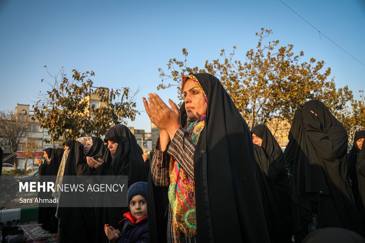 اقامه نماز باران در محله سیدی مشهد