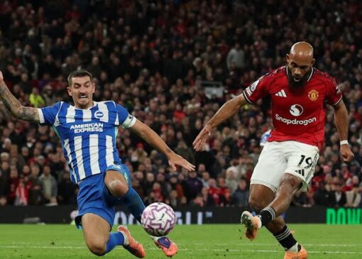 امبومو بازیکن ماه لیگ جزیره شد