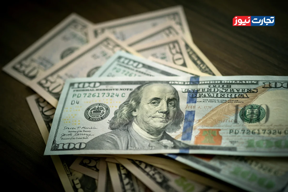 پیش بینی قیمت دلار سه شنبه ۱۳ آبان ۱۴۰۴ / دلار چشم به راه سیگنال تازه سیاسی شد