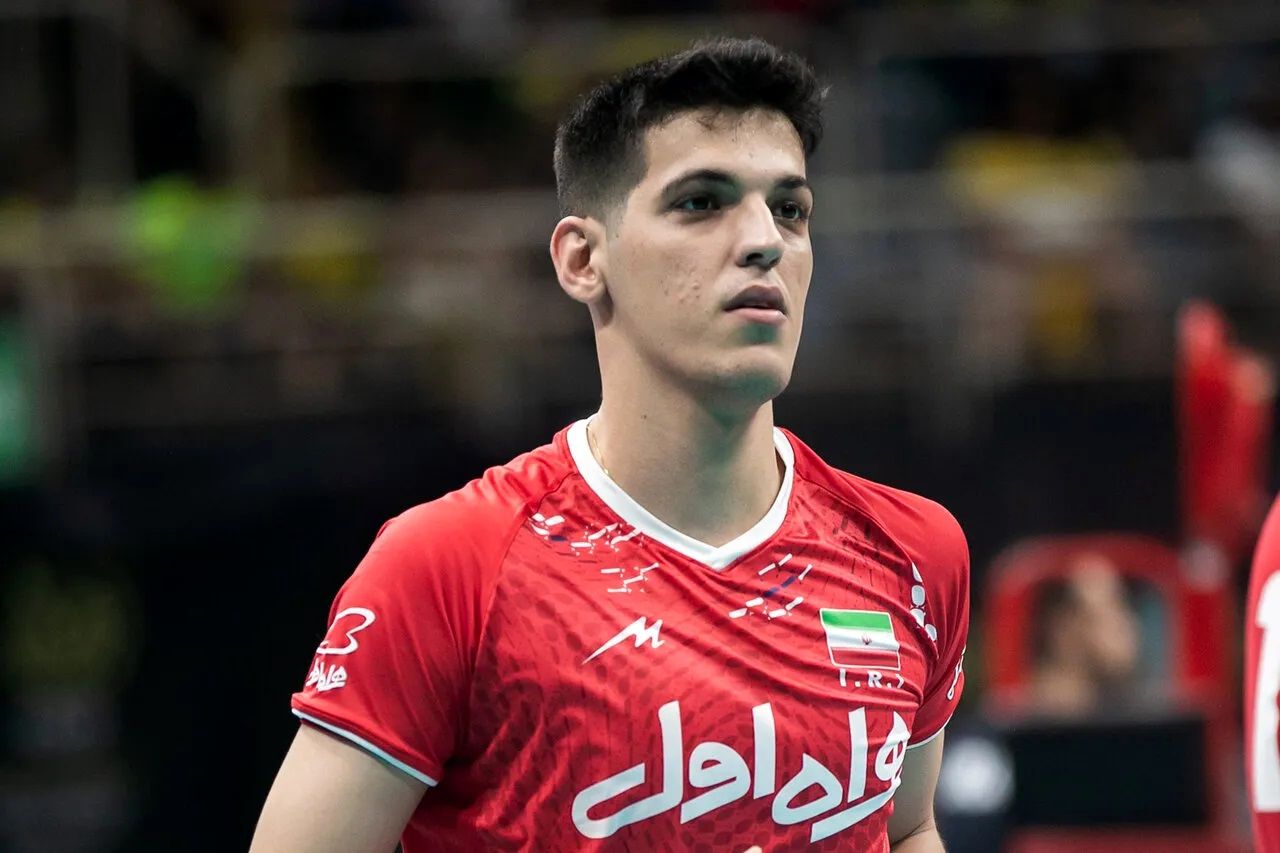 استوری ستاره والیبال ایتالیا برای صابر کاظمی/ عکس